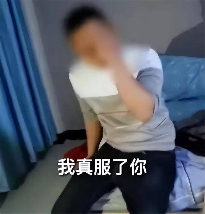 k1体育平台男子扮女装街边拉客多次交易都未被识破直到被抓画面